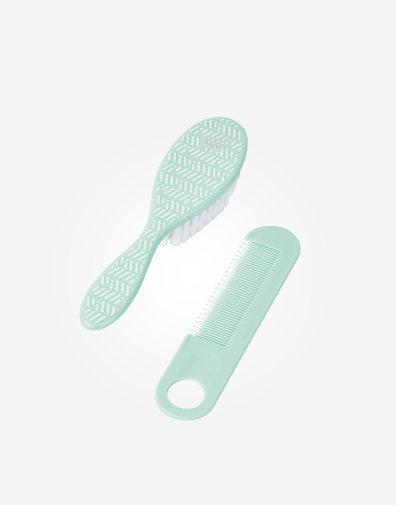 09303-Cepillo y Peina menta