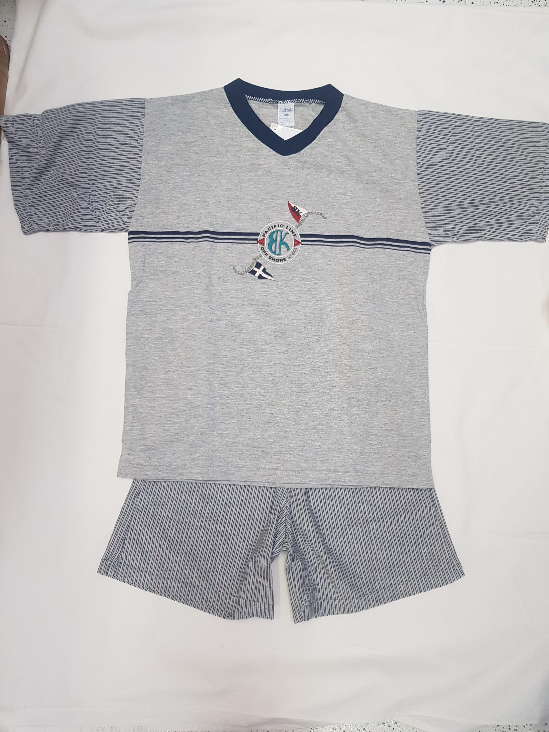PIJAMA CORTO GRIS BASKET